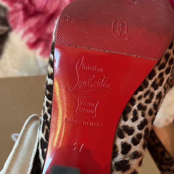Authentic Christian Louboutin Leopard high heel: size 37 EU : size 6.5 - Picture 3 of 12